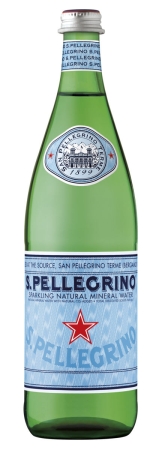 San Pellegrino — mit Kohlensäure Produktbild San Pellegrino mit Kohlensäure